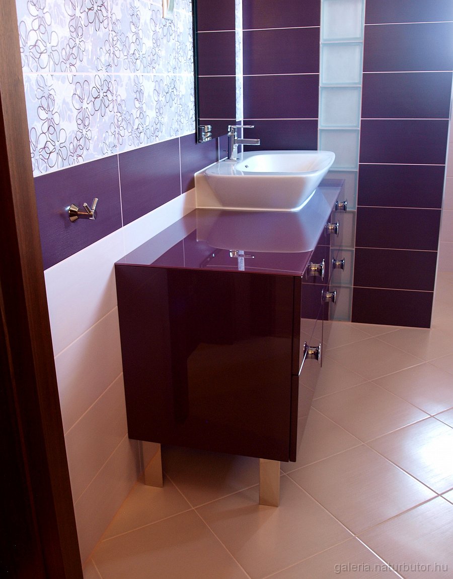 mosdoszekreny-120227-2B.jpg - Mosd�szekr�ny (120227-2B)