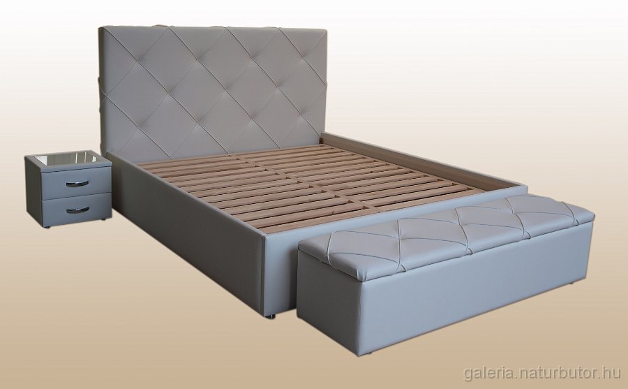 1MITAK_KARO.jpg - MITAK K�R� �gykeret - be�p�tett �gynem�tart�val (gysz101174)