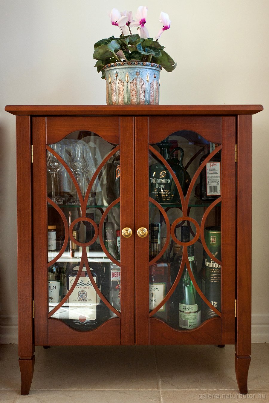 alsoszekreny-101114.jpg - Als�szekr�ny (101114)