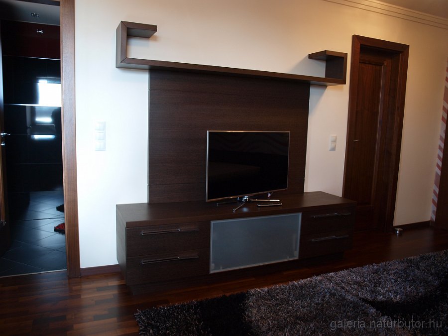 tv-szekreny-120227.jpg - TV-szekr�ny (120227)