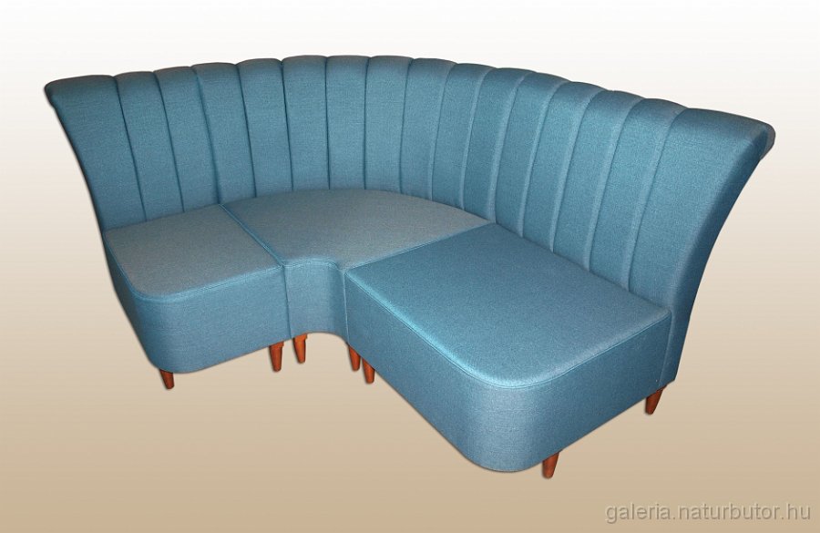 sarokkanape-120203.jpg - Sarokkanap� (120203)