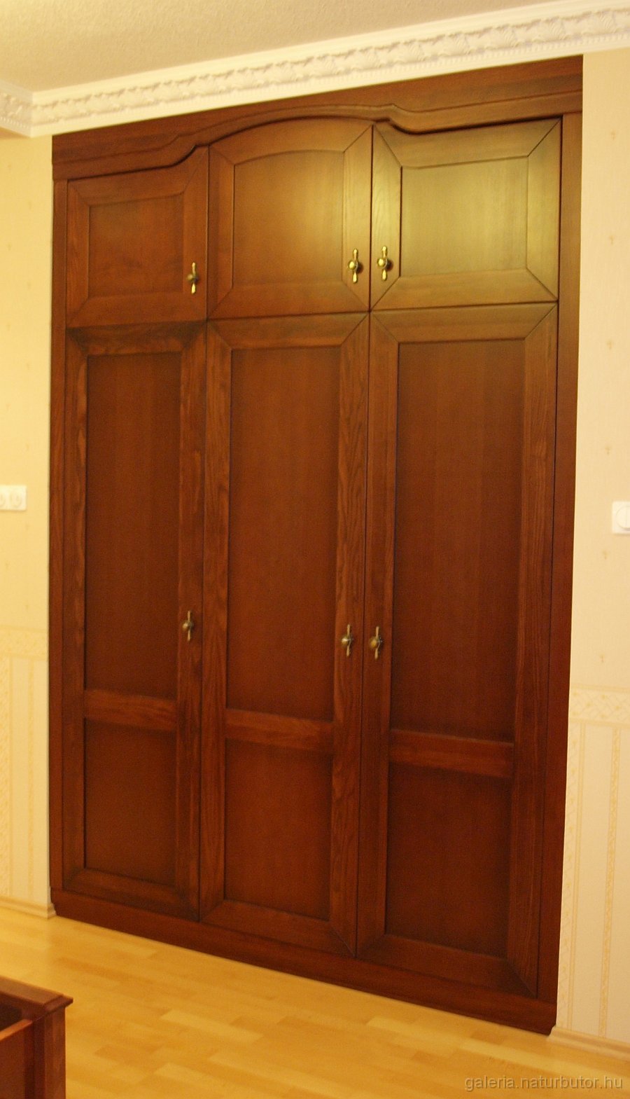 barokk_stilusu_egyedi_beepitett_szekreny_001b.jpg - BAROKK be�p�tett szekr�ny (2)