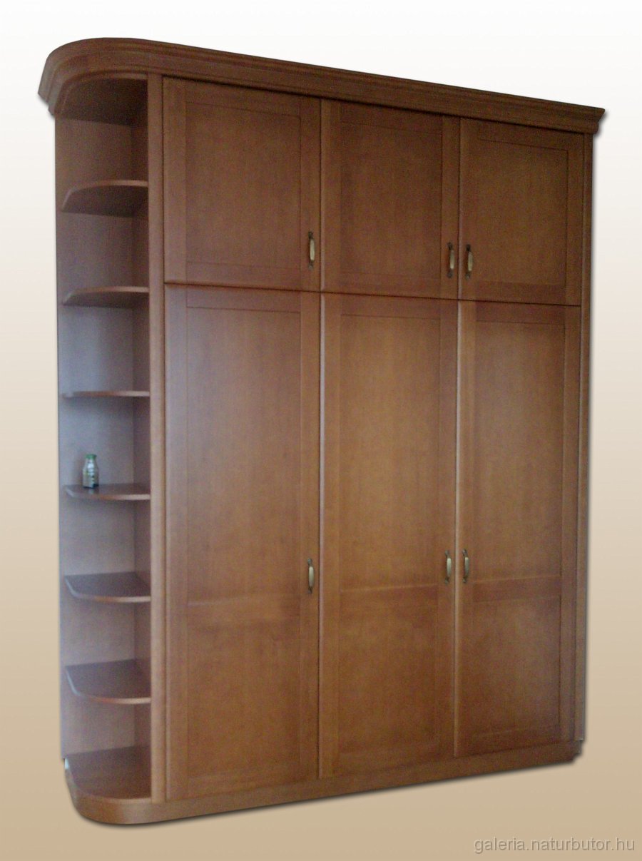 egyedi_beepitett_haloszoba_szekreny_002.jpg - Be�p�tett szekr�ny (2)