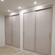 beepitett_szekreny_toloajtoval_vre951-24