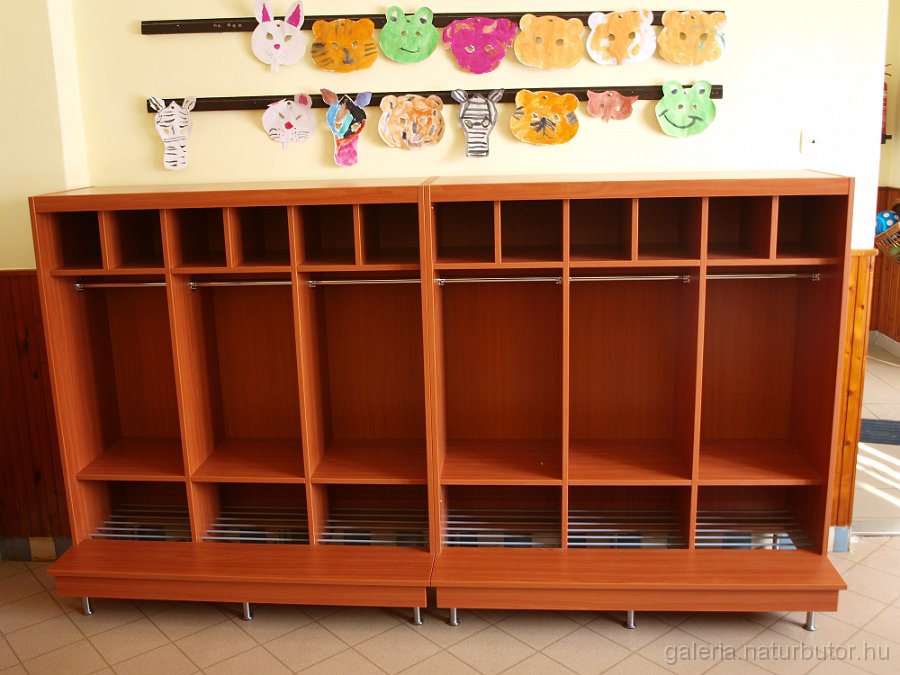 ovi-butor-110226-1.jpg - Ovi b�tor (110226-1)